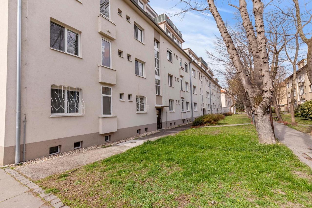 Cosy Studio 10 Min Center Bratislava Exterior photo