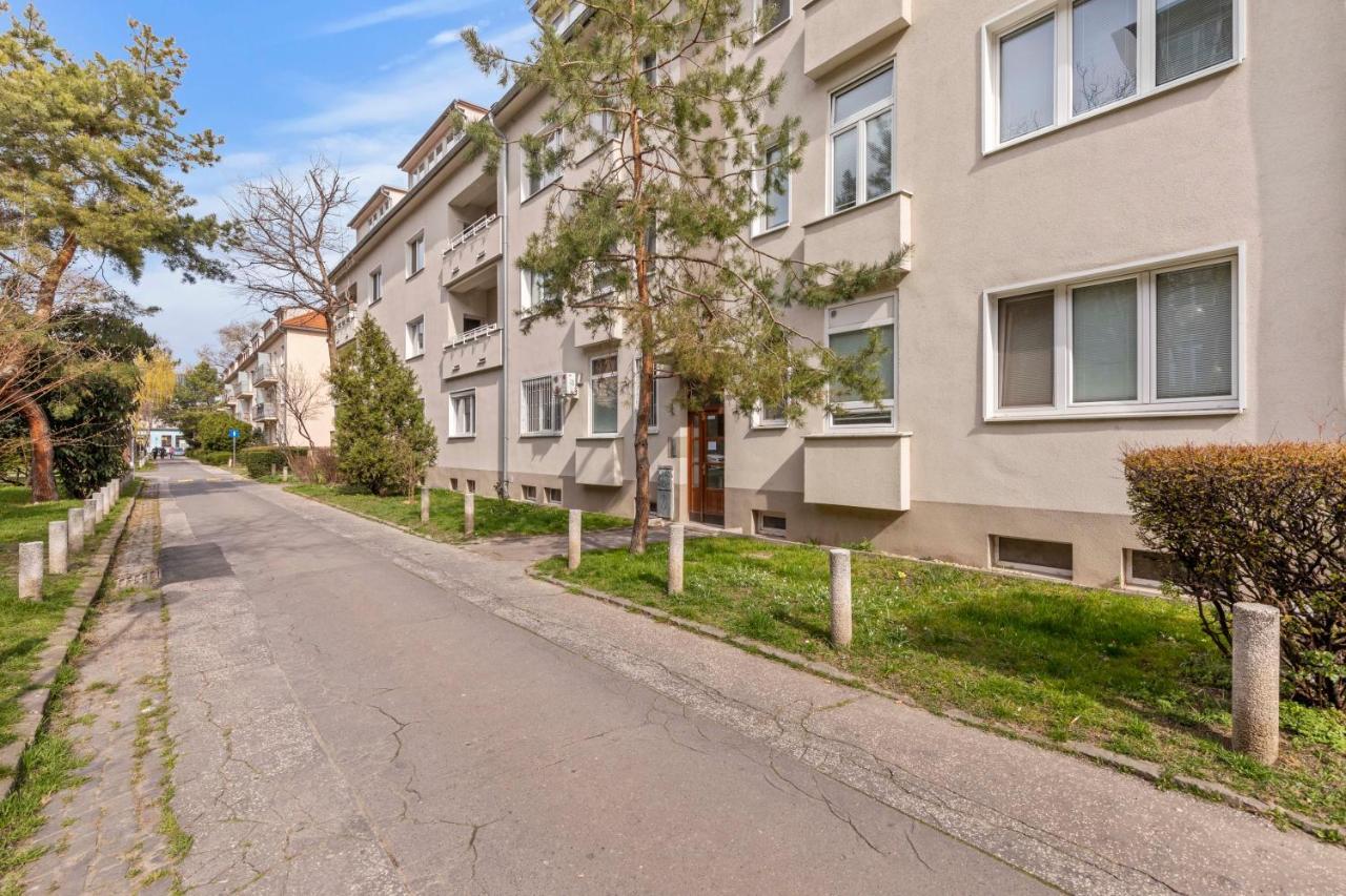 Cosy Studio 10 Min Center Bratislava Exterior photo